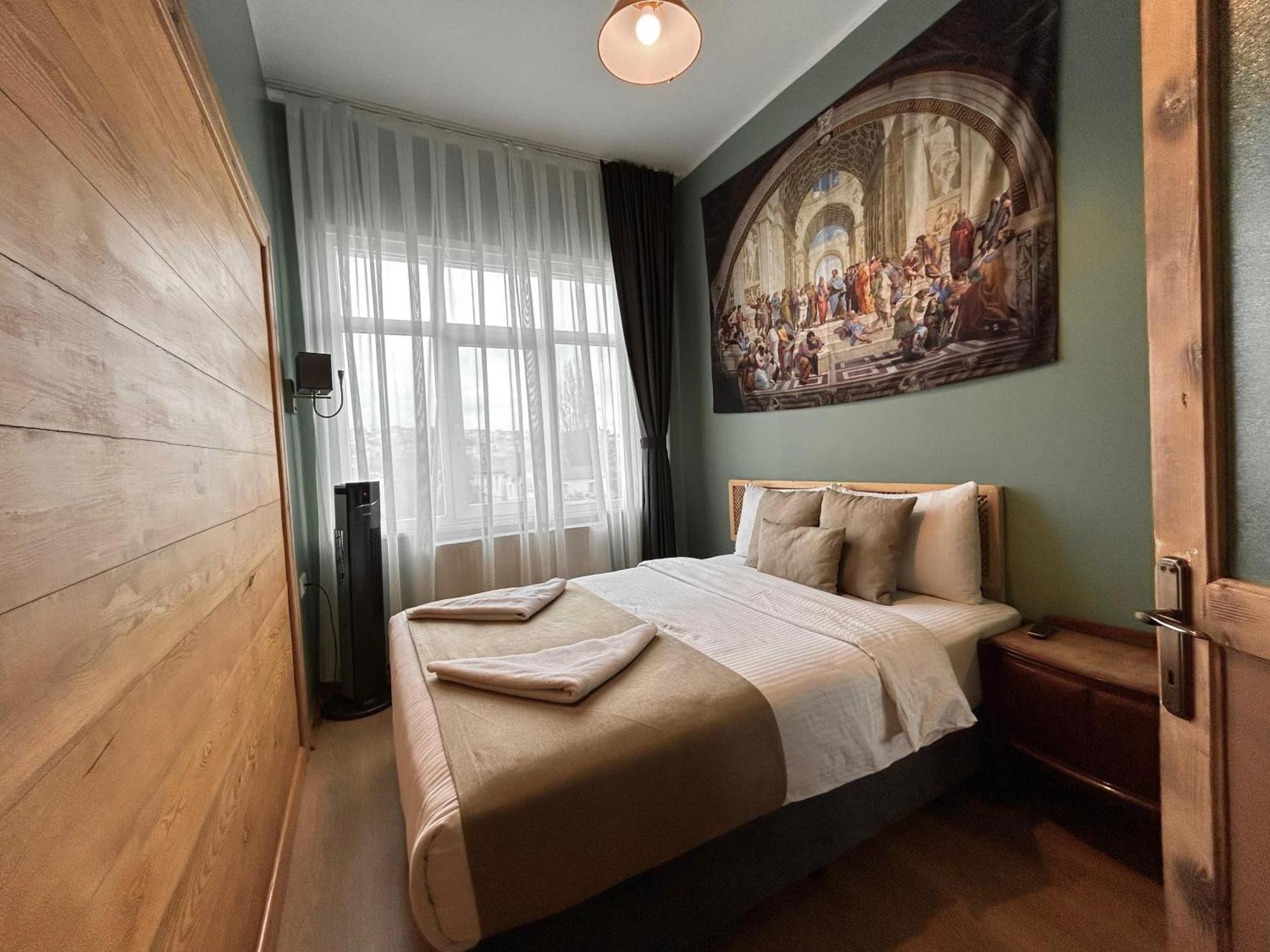 Waterfront Apartment By The Tram - Terrace With Dome & Golden Horn View In Fatih 伊斯坦布尔 外观 照片