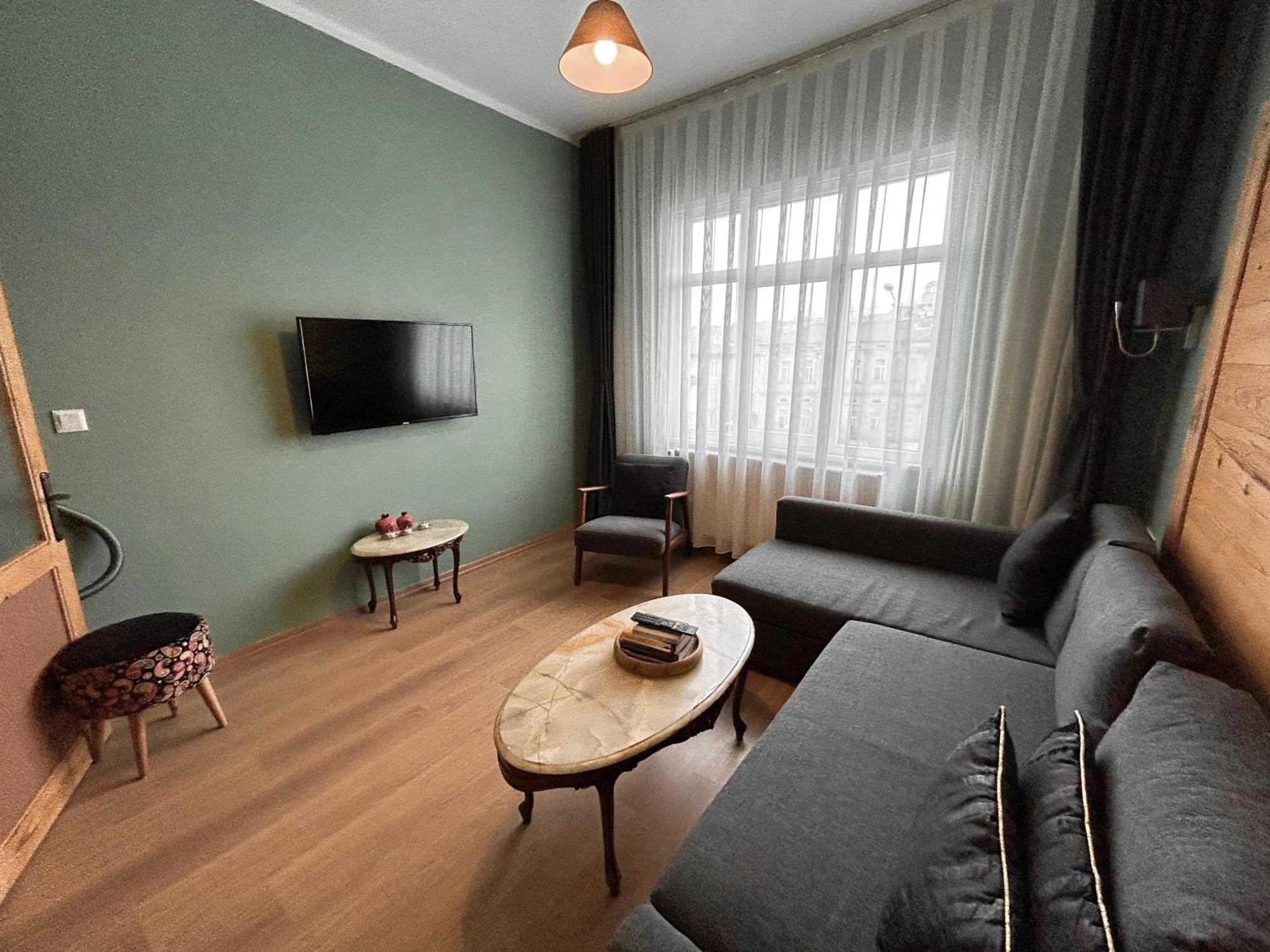 Waterfront Apartment By The Tram - Terrace With Dome & Golden Horn View In Fatih 伊斯坦布尔 外观 照片