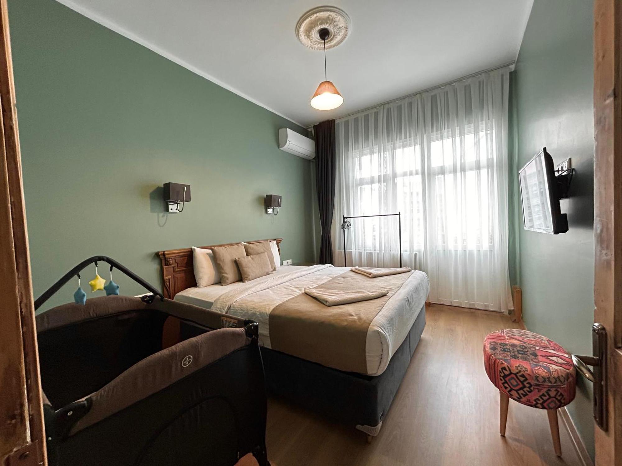 Waterfront Apartment By The Tram - Terrace With Dome & Golden Horn View In Fatih 伊斯坦布尔 外观 照片