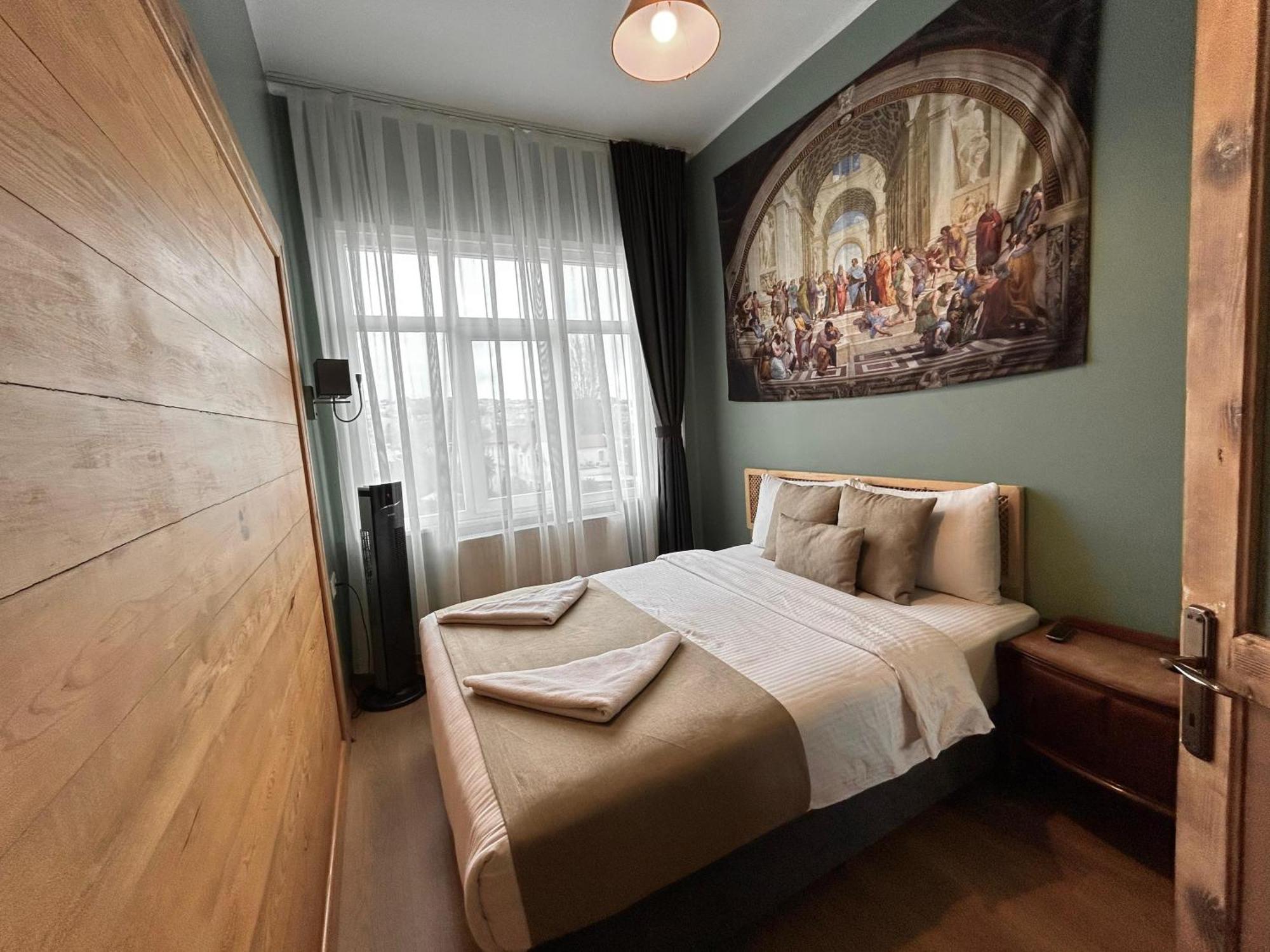 Waterfront Apartment By The Tram - Terrace With Dome & Golden Horn View In Fatih 伊斯坦布尔 外观 照片