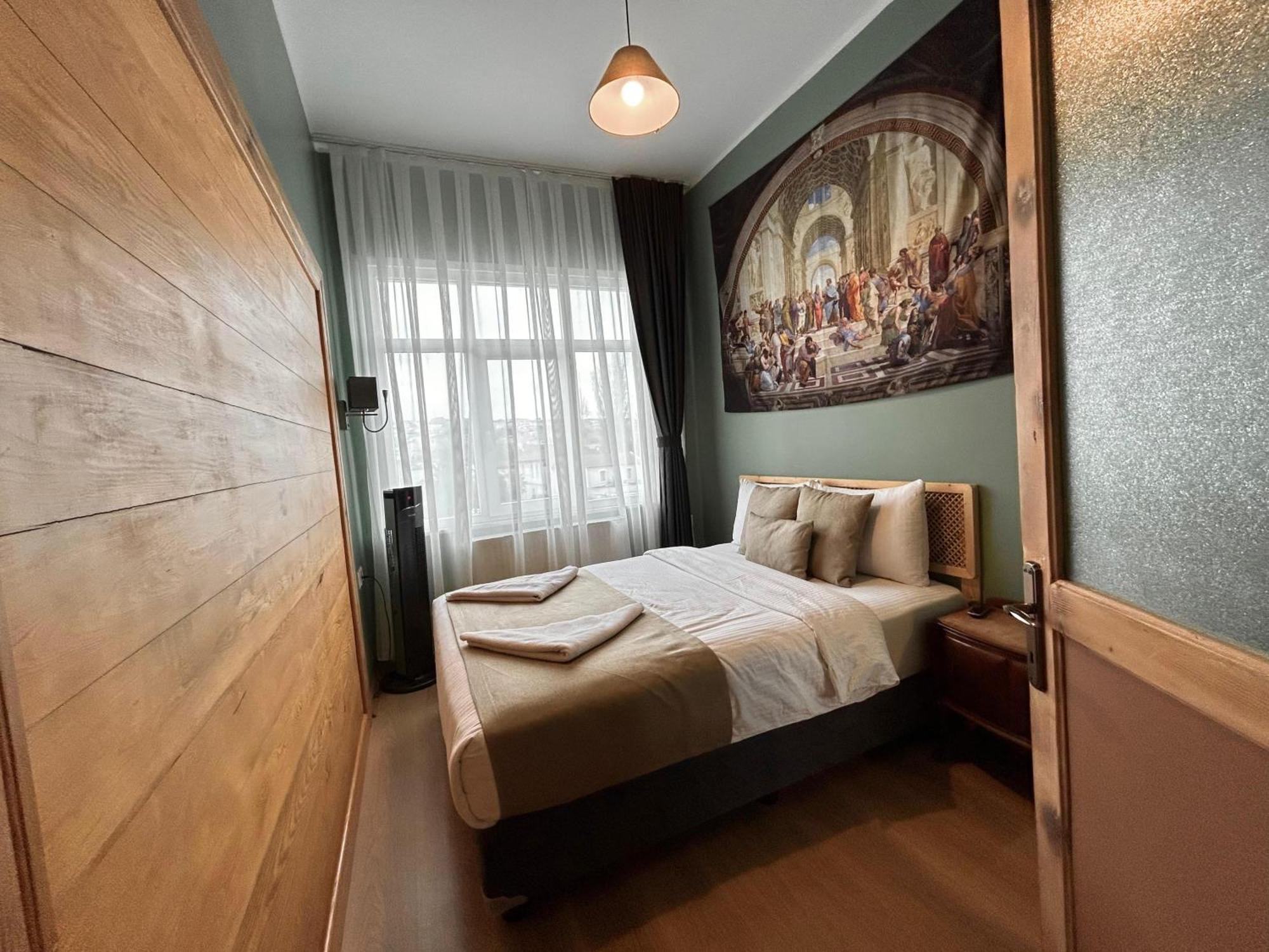 Waterfront Apartment By The Tram - Terrace With Dome & Golden Horn View In Fatih 伊斯坦布尔 外观 照片
