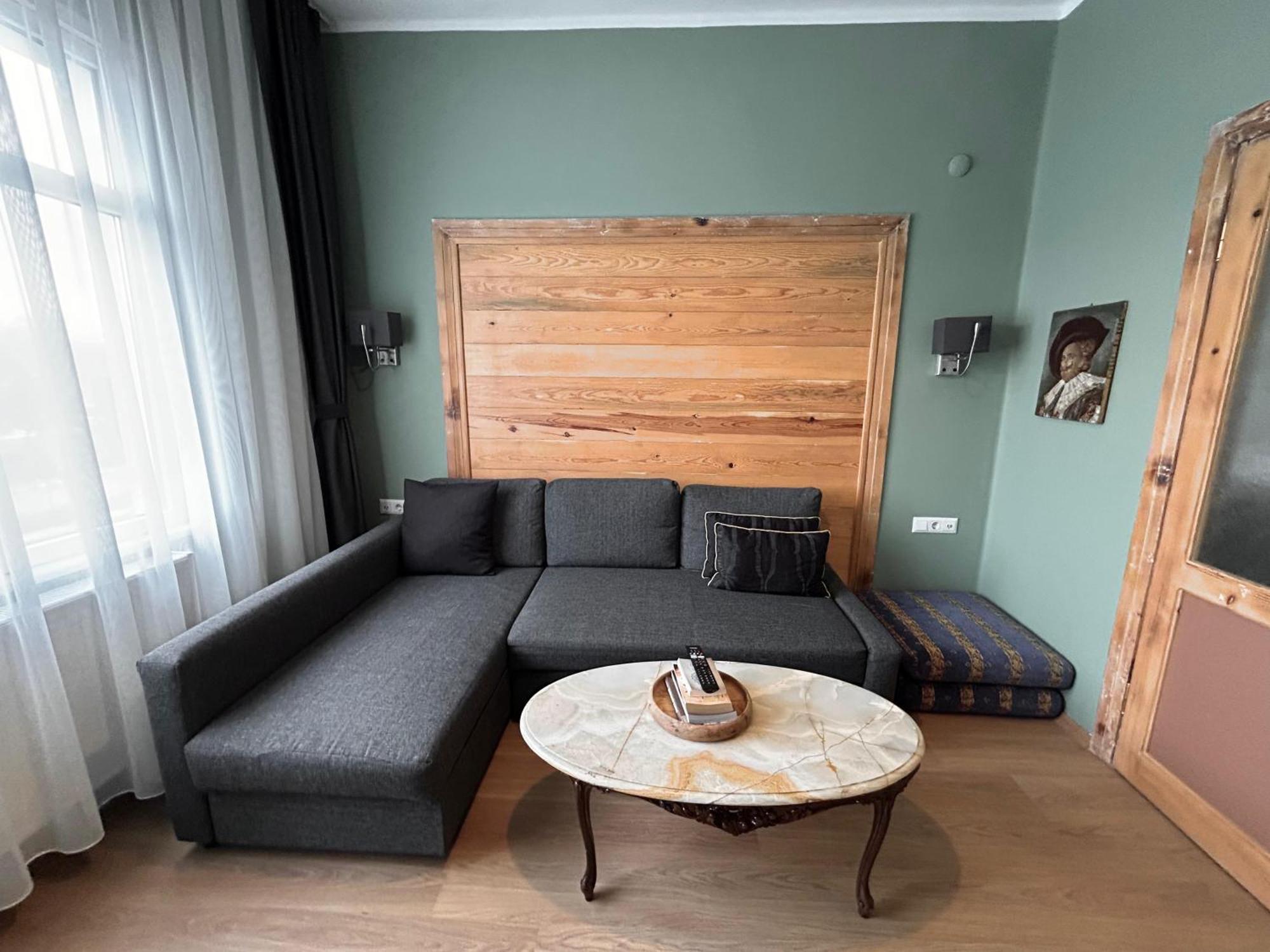 Waterfront Apartment By The Tram - Terrace With Dome & Golden Horn View In Fatih 伊斯坦布尔 外观 照片